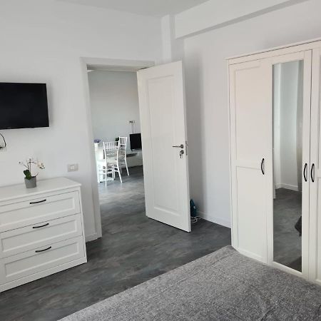Bya Apartament Mamaia Nord Năvodari Buitenkant foto
