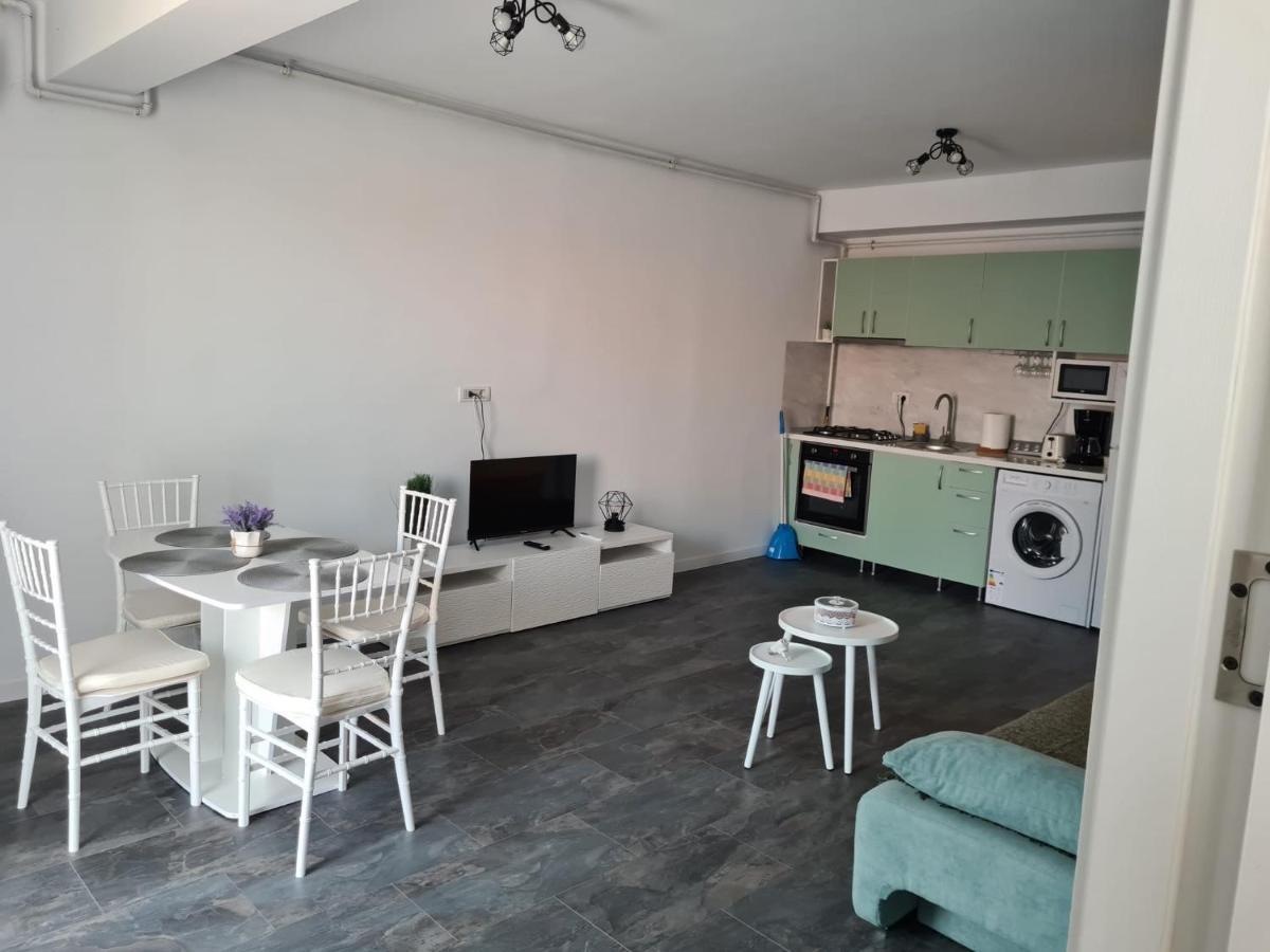 Bya Apartament Mamaia Nord Năvodari Buitenkant foto